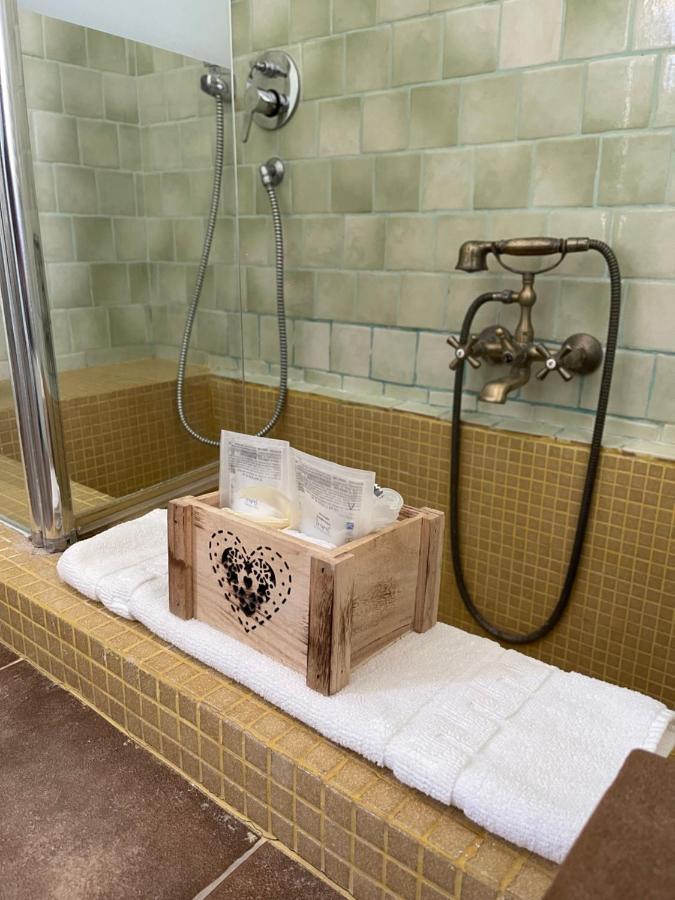 Antico Casale Il Sambuco Bed & Breakfast Manduria Eksteriør bilde
